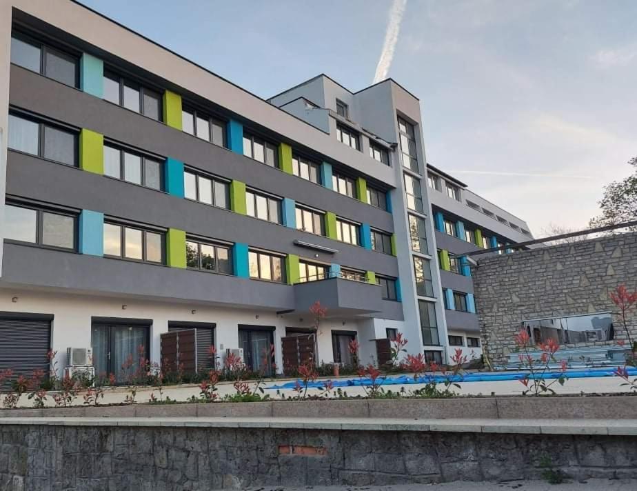 Kiss Apartman Juventus บาลาตอนเฟิลด์วาร์ ภายนอก รูปภาพ